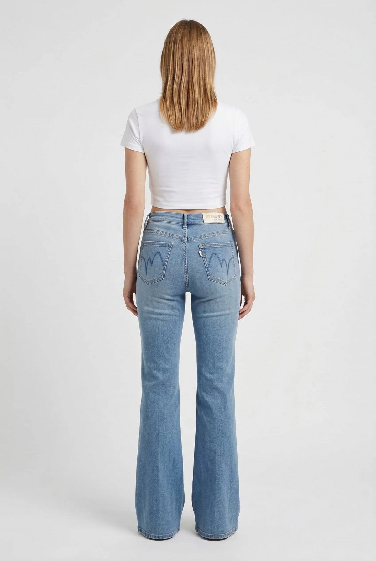 MET Vaqueros en denim azul acampanados