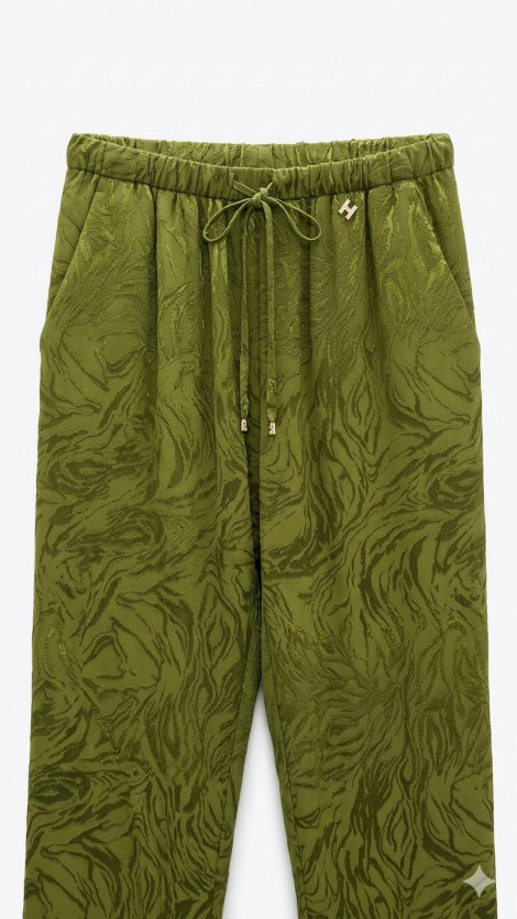 Silvian Heach Pantalón de raso esmeralda etampado