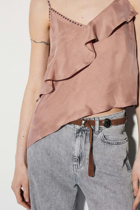 BSB Blusa satinada con tachas y volante