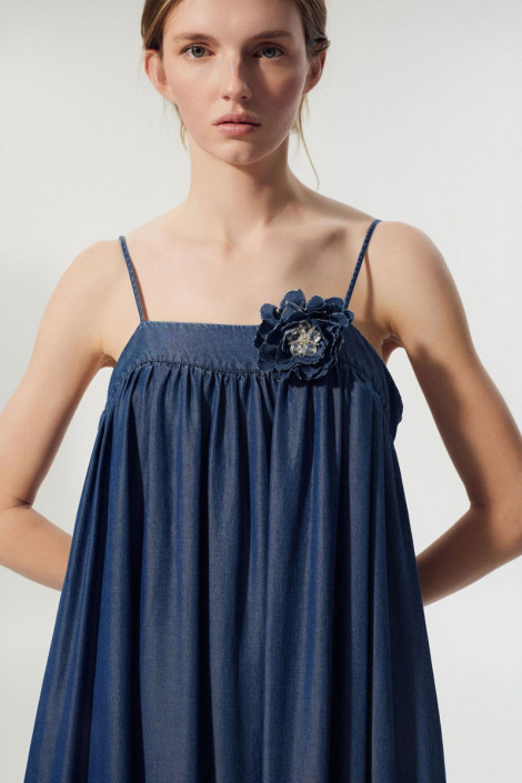 BSB Vestido de tirantes en denim capeado