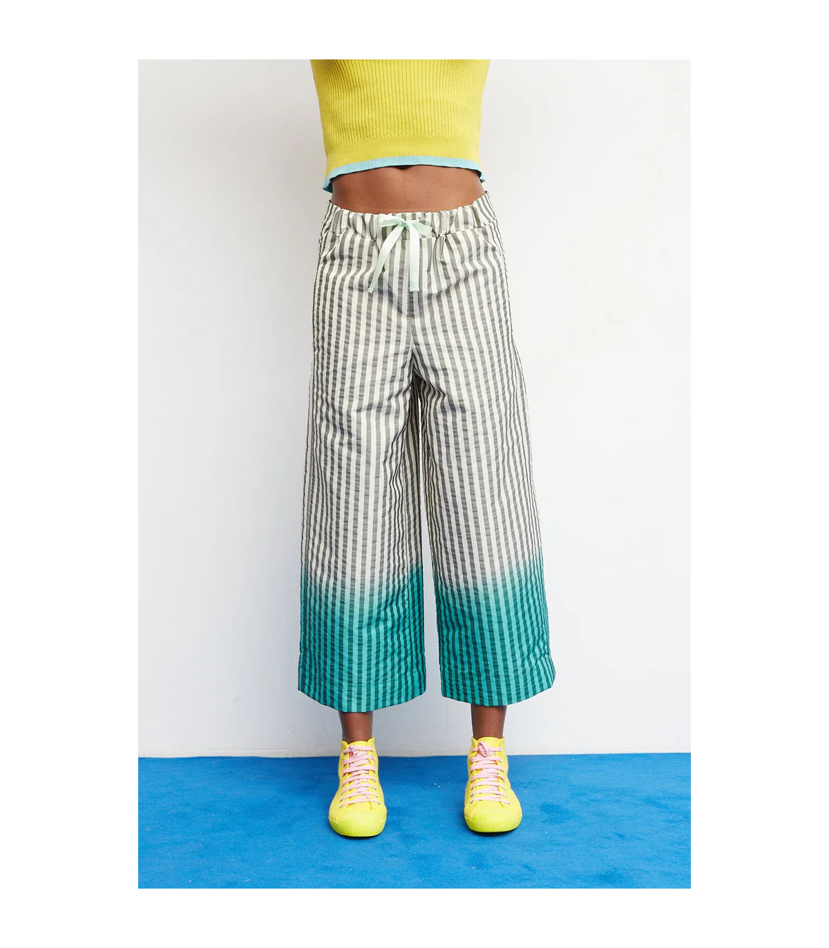 Dr Bloom Pantalón rayas gris-verde