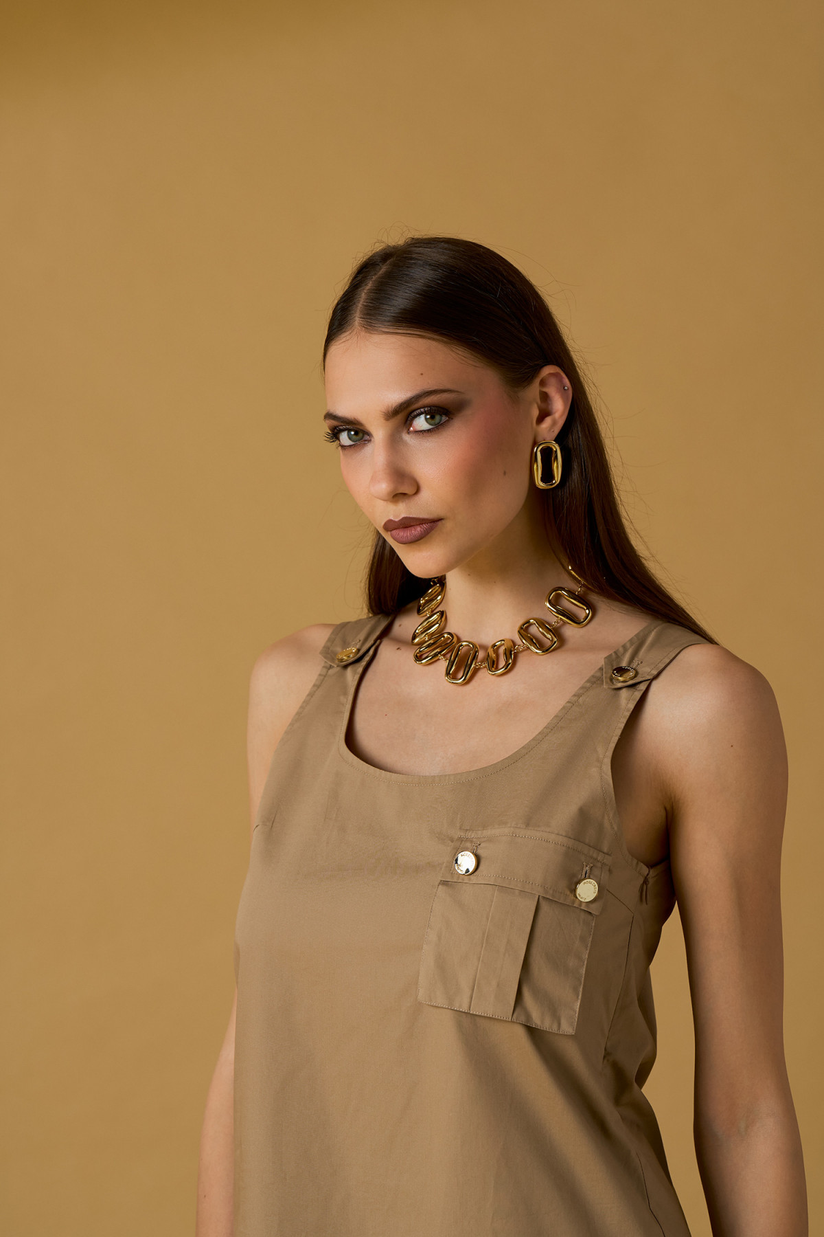 Nosecrets Vestido cargo camel sin mangas