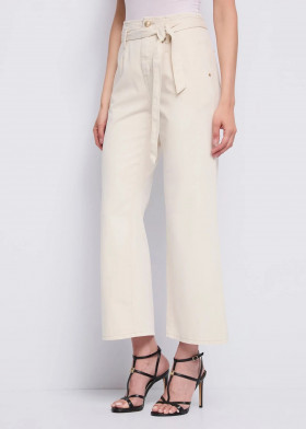 GAUDI Pantalon ancho color crudo  con cinturón