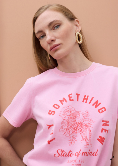 Lola Casademunt Camiseta rosa Try Something New