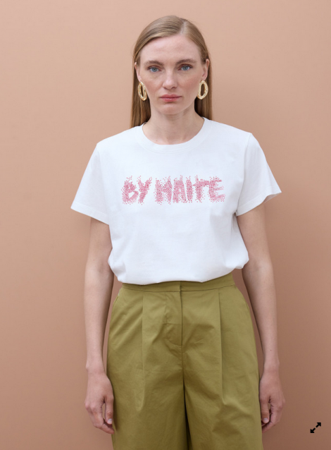 Lola Casademunt Camiseta blanca By Maite con strass