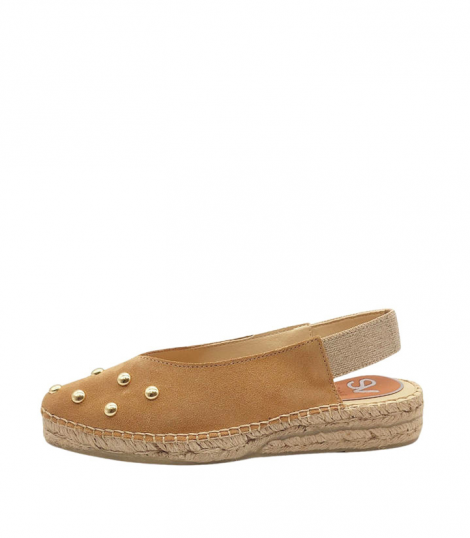 SV Cuña baja destalonada camel con tachas