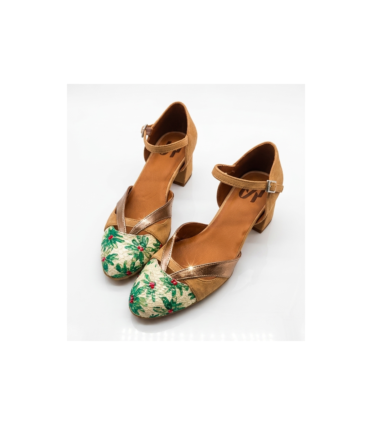 Vosso Moda Zapato de ante camel con puntera estampada