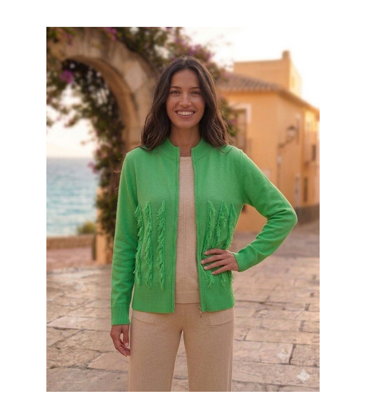 WNT Chaqueta verde manzana detalle flecos