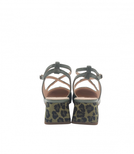 Vosso Moda Zapato de punta cuadrada verde metalizado
