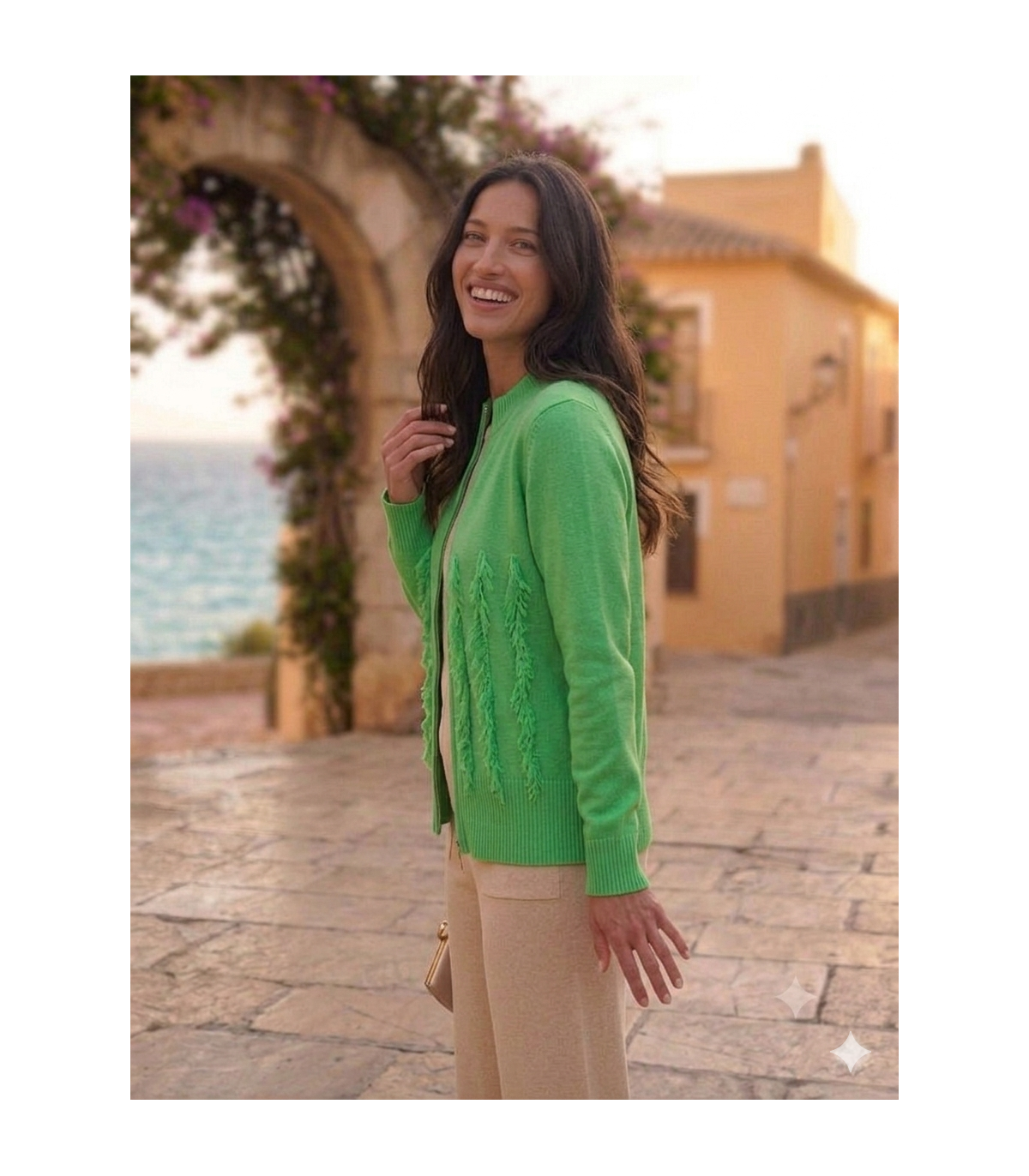 WNT Chaqueta verde manzana detalle flecos