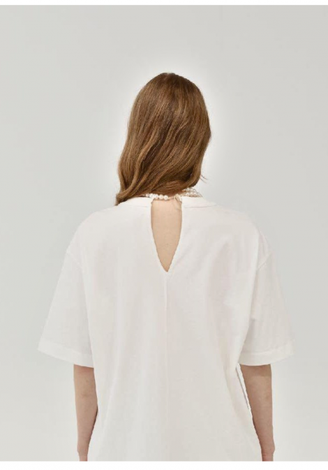 Eleh Camiseta con collar de perlas