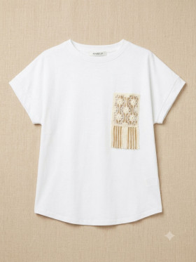 Markup Woman Camiseta blanca con bolsillo de flecos