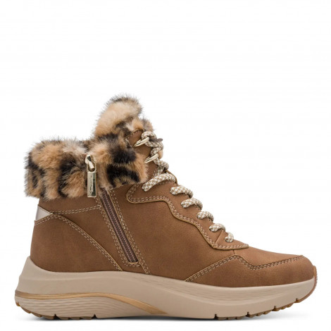 Tamaris Botín piel camel con pelo leopardo