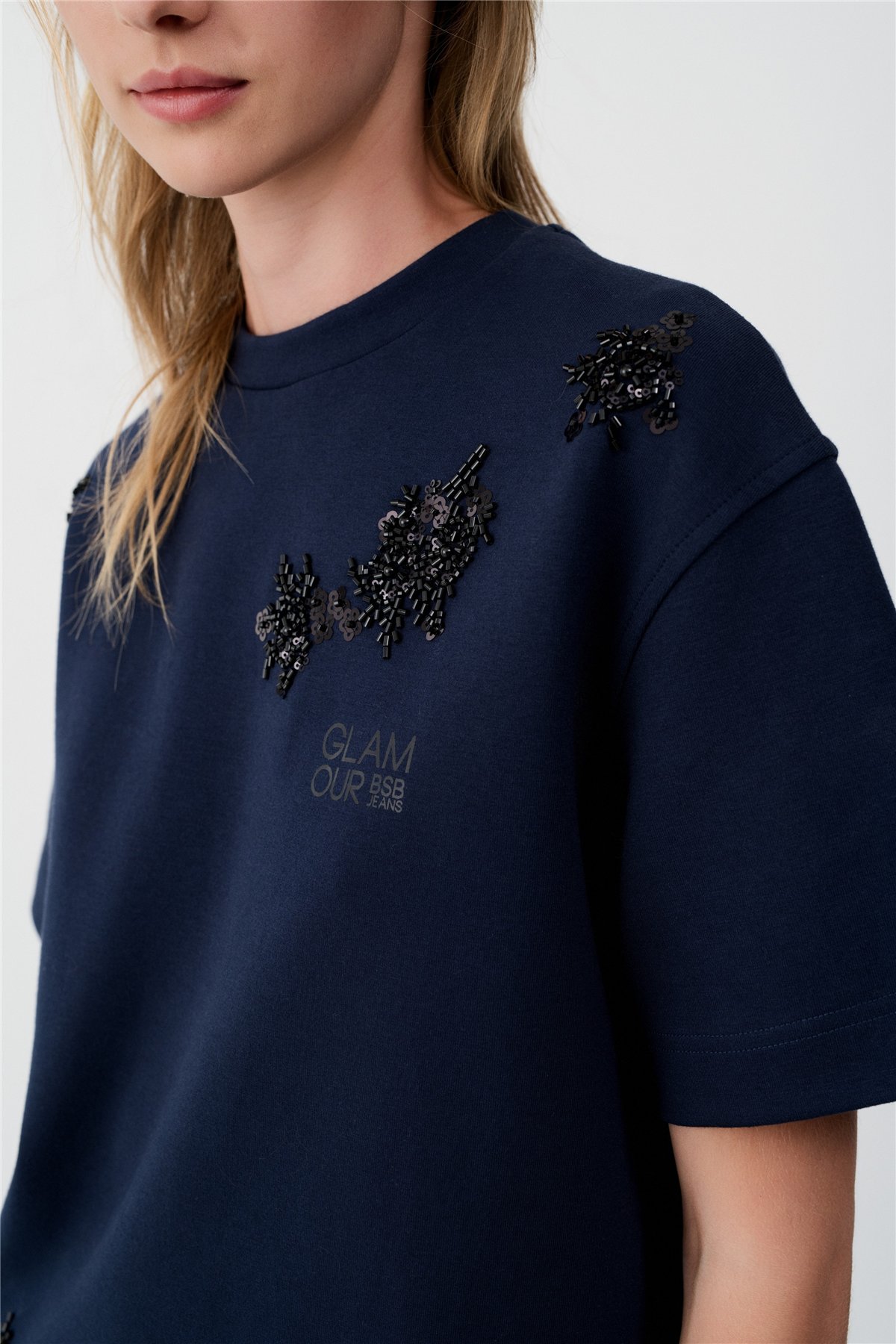 BSB Blusa marino con abalorios