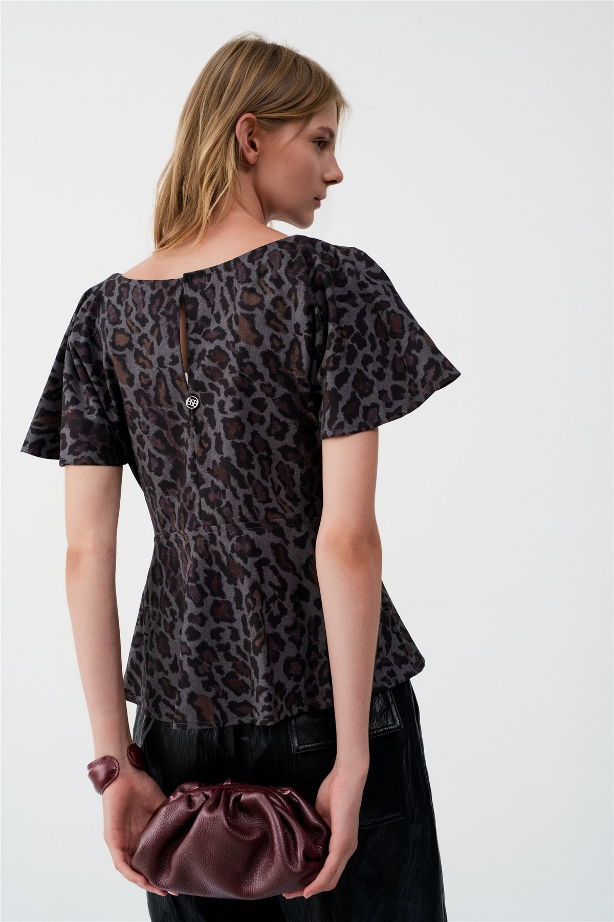 BSB Blusa avolantada animal print
