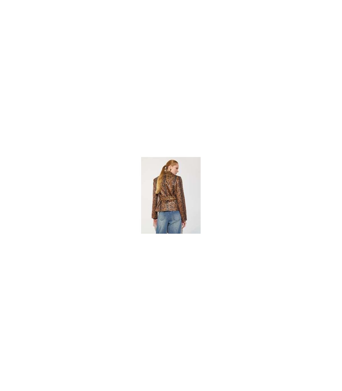 Lola Casademunt Chaqueta biker estampado leopardo