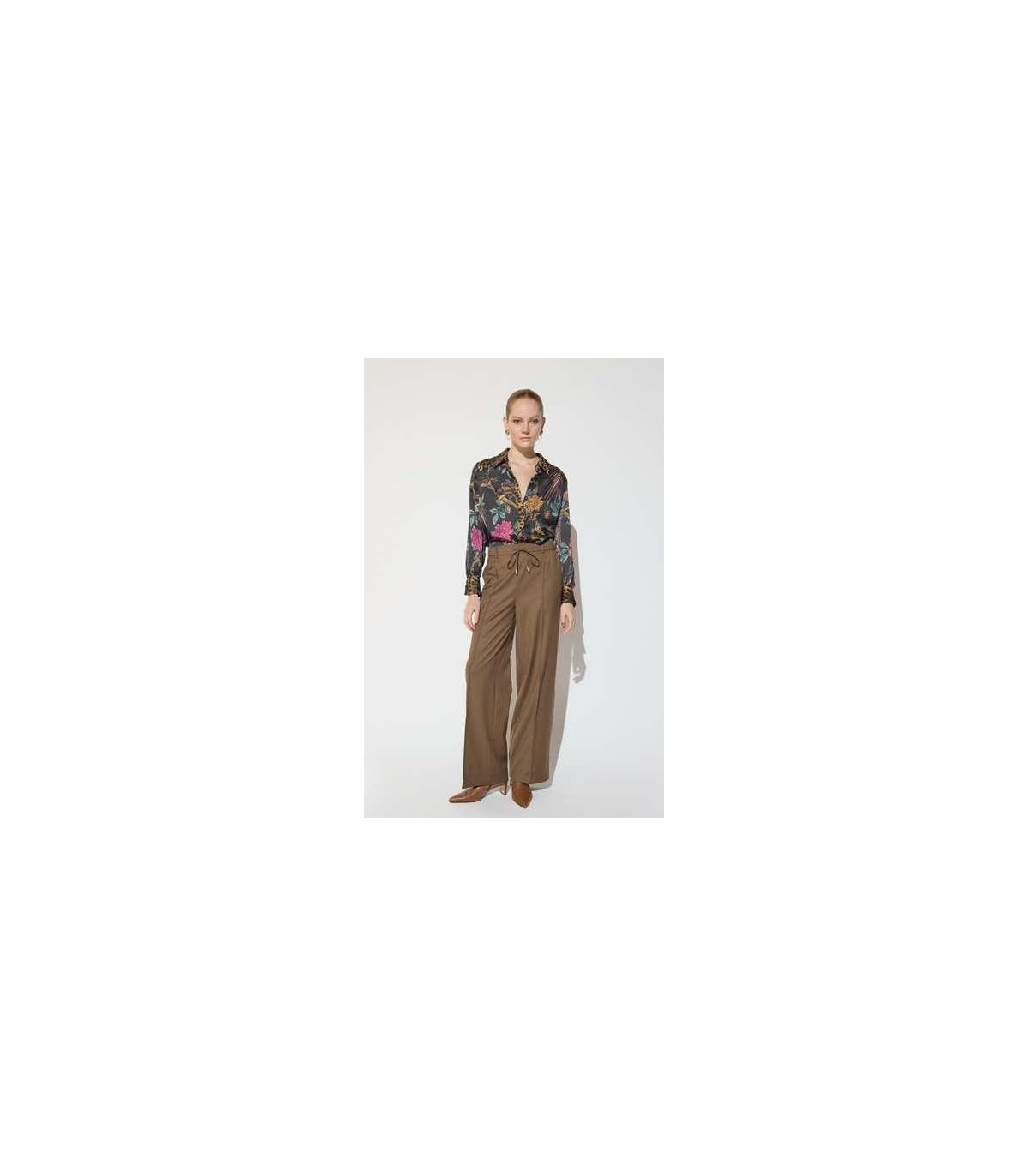 Lola Casademunt Pantalón sastre fit París