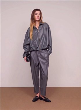 Guimanos Chaqueta bomber ecopiel color plomo