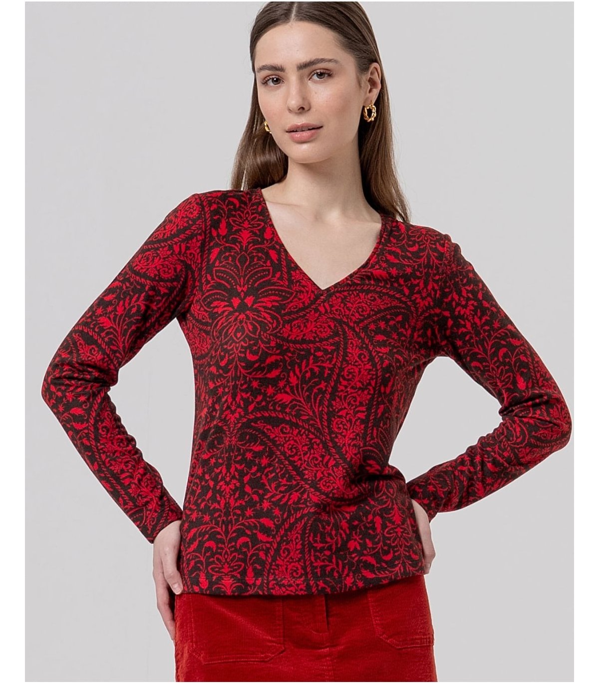 SURKANA Jersey burdeos cuello V y estampado damasco