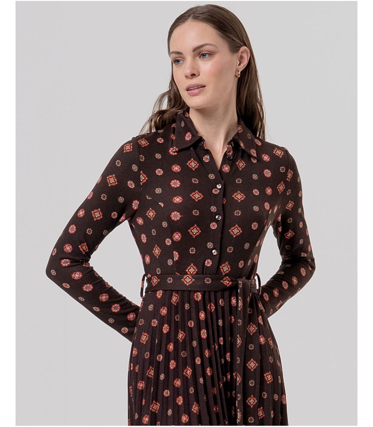 SURKANA Vestido camisero plisado estampado retro
