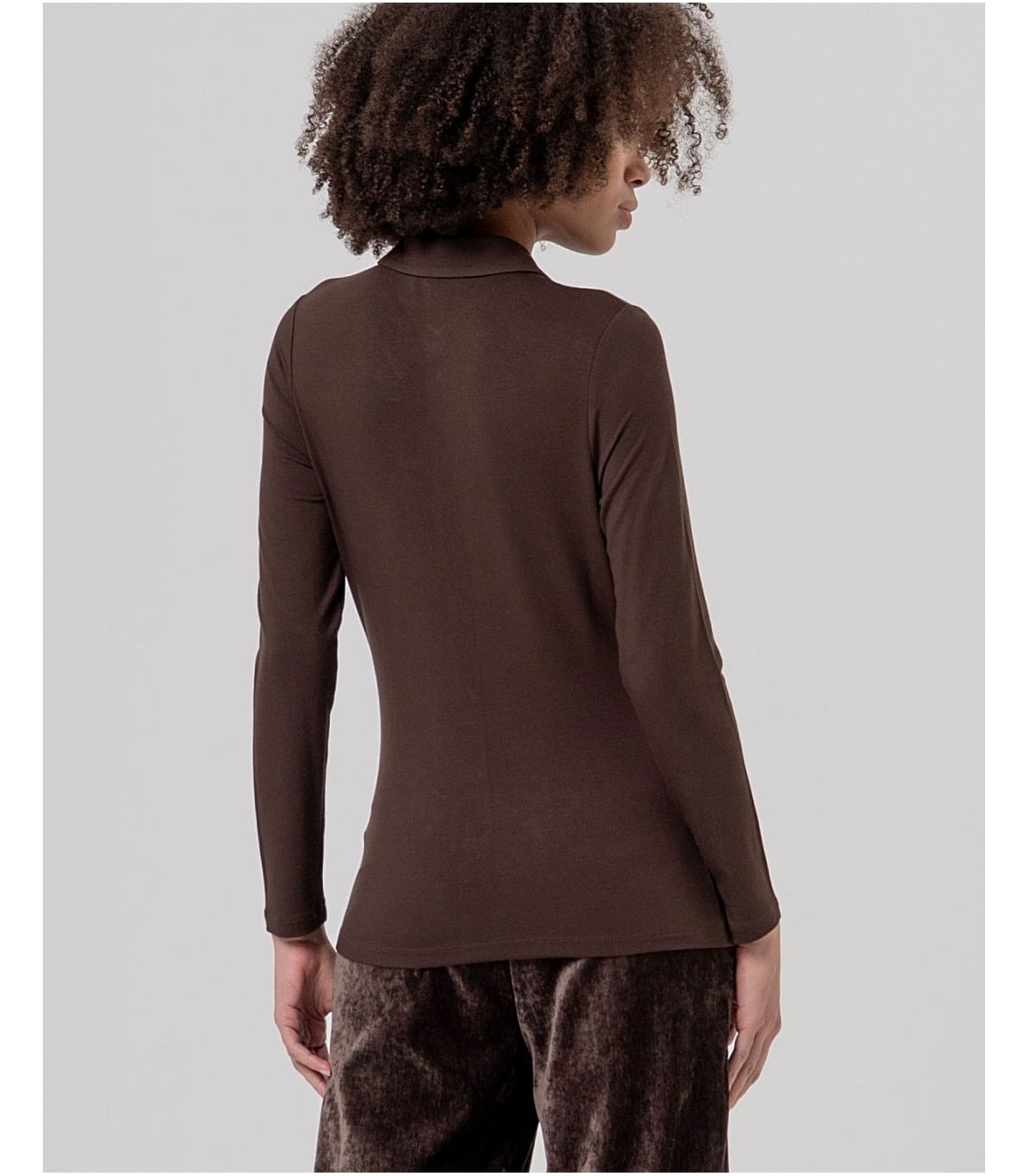 SURKANA Camisa de corte recto color chocolate