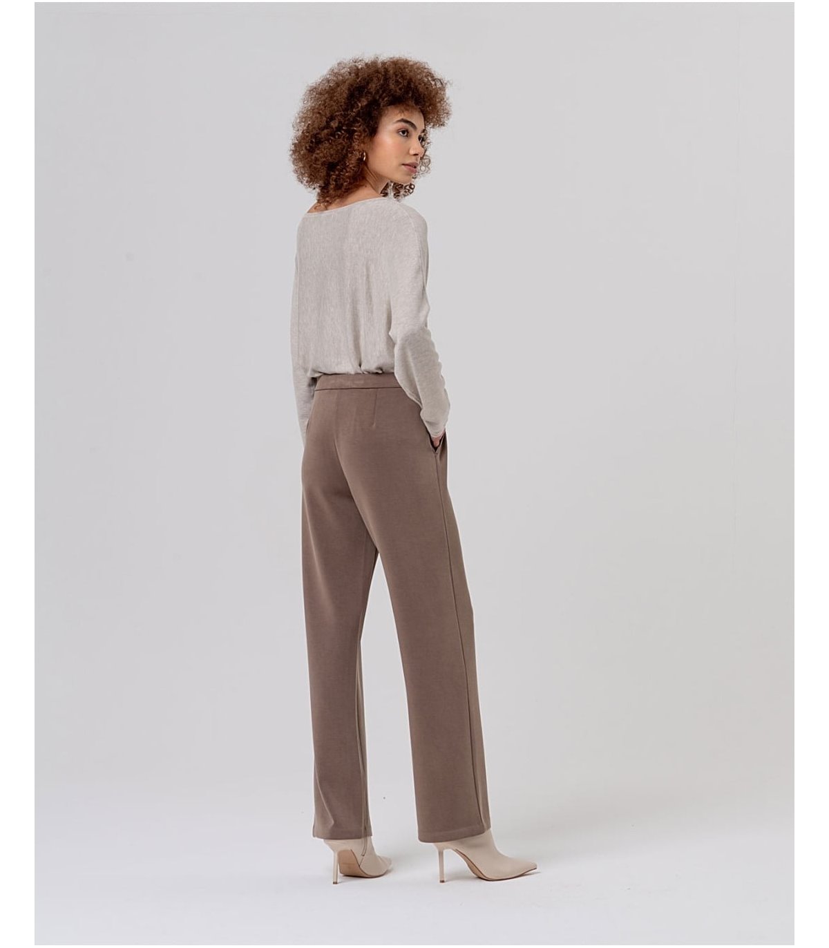 SURKANA Pantalón recto color taupe
