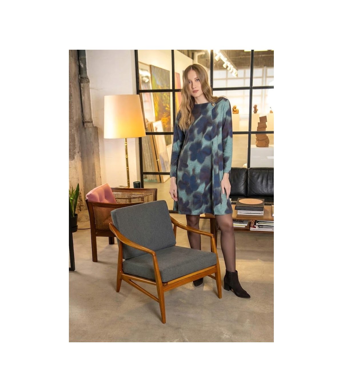 Scusi Vestido 3/4 estampado azul y detalle broche