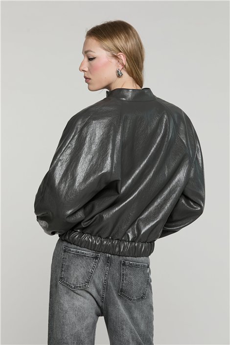 Relish Chaqueta corta ecopiel gris plomo