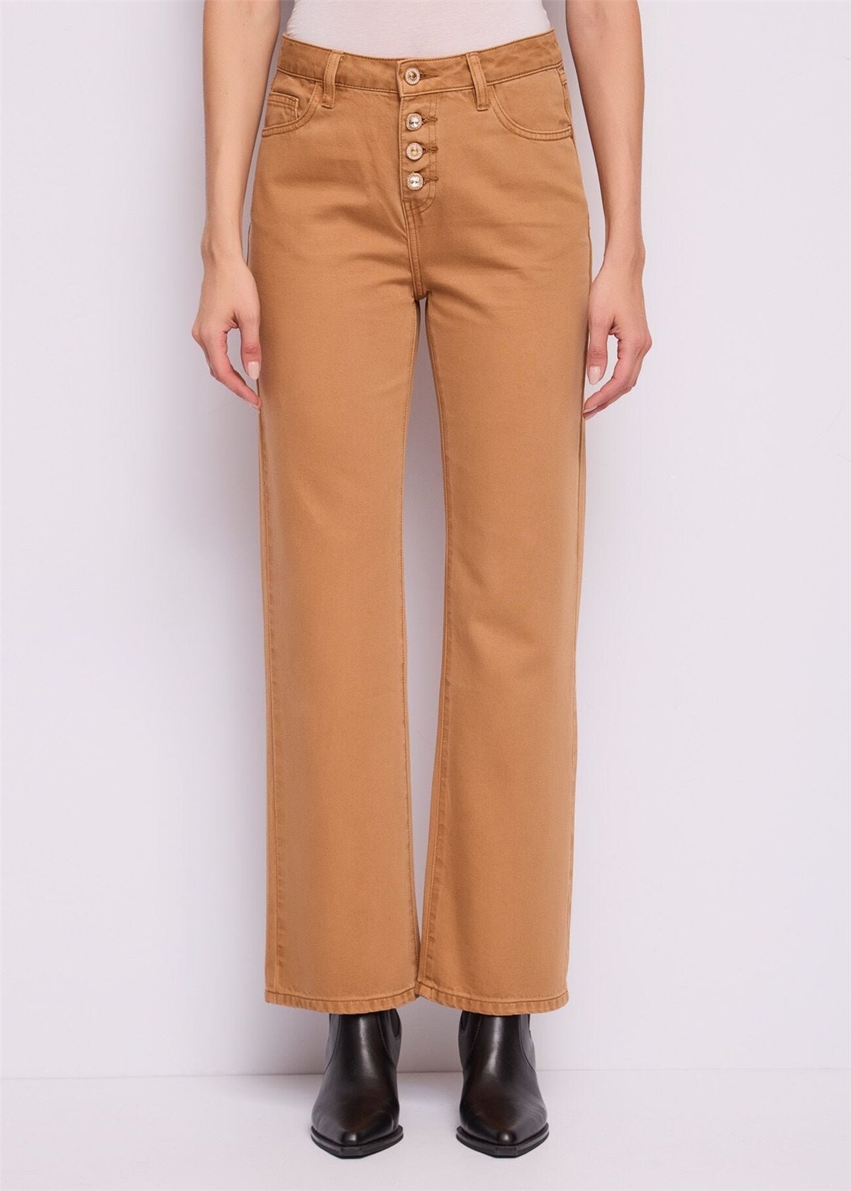 GAUDI Pantalón recto mostaza con botones joya