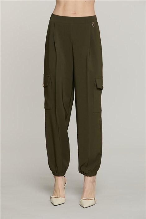 Relish Pantalón cargo verde militar con bajo elástico