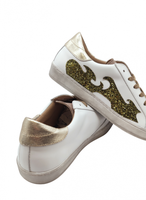 Vosso Moda Sneaker afelpada con detalle glitter esmeralda