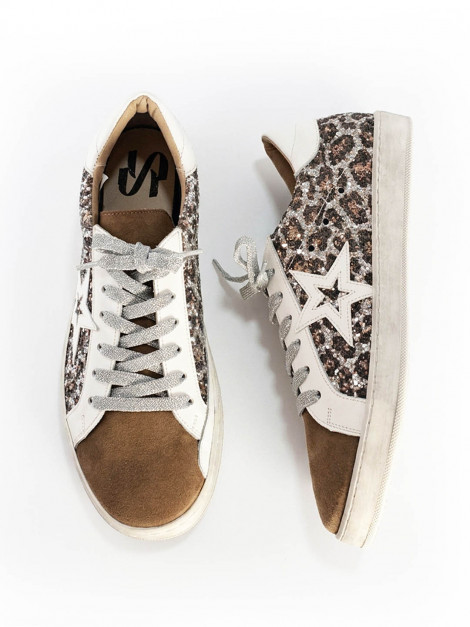 Vosso Moda Sneaker afelpada con detalle glitter leopardo