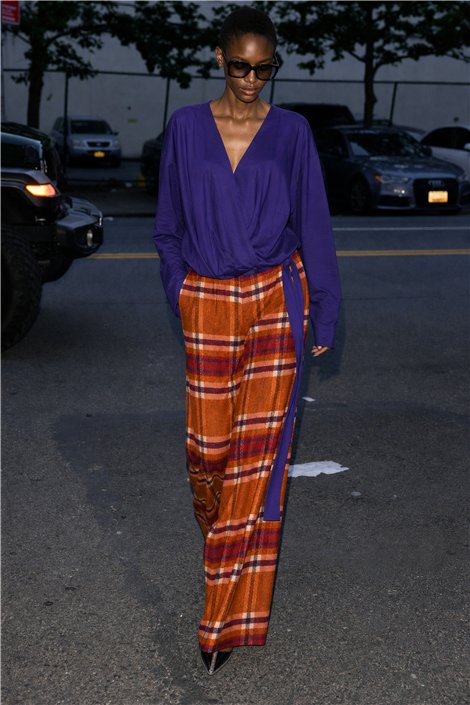 HQ Pantalón palazzo estampado cuadros naranja-burdeos