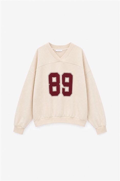 HQ Sudadera oversize color crema y cuello de pico
