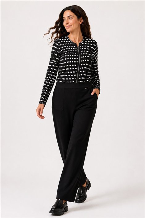 Mercedes De Miguel Pantalón negro punto Nicolasa