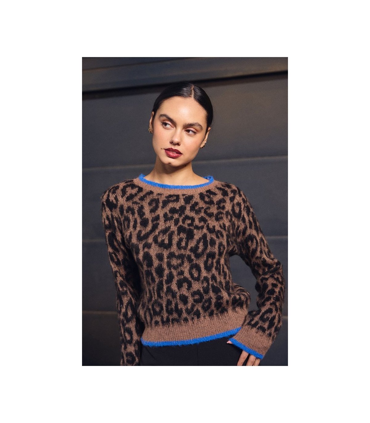 Lili Sidonio Jersey estampado leopardo y ribete azul