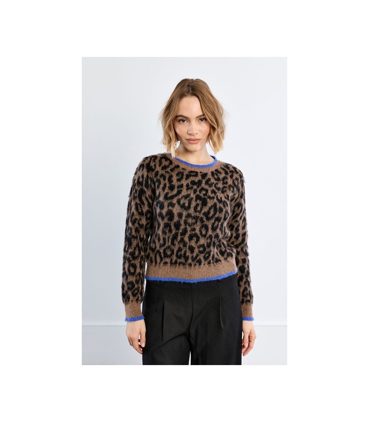 Lili Sidonio Jersey estampado leopardo y ribete azul