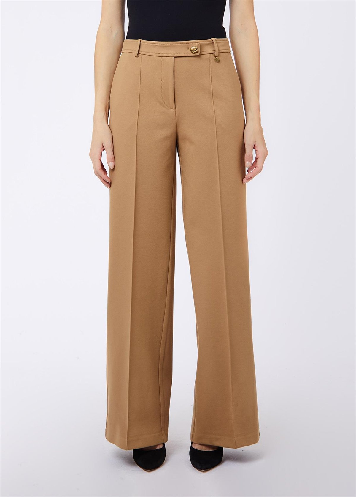 Liu Jo Pantalón pernera ancha color camel