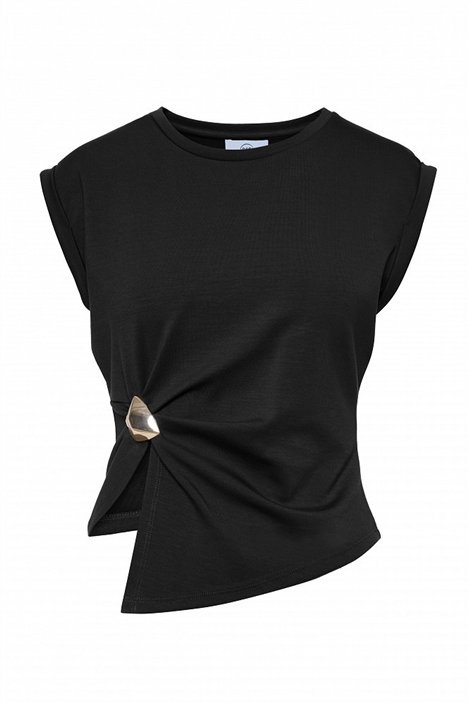 BSB Blusa con asimetría y detalle broche
