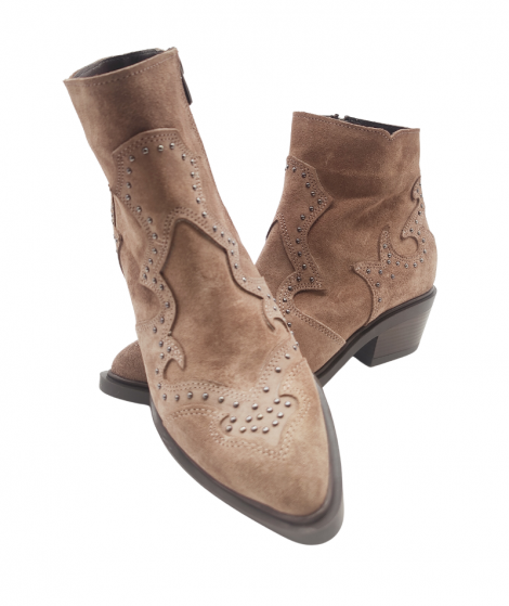 Vosso Moda Botín cowboy serraje con tachuelas