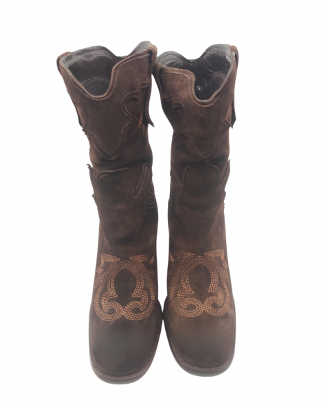 Vosso Moda Bota serraje con bordado