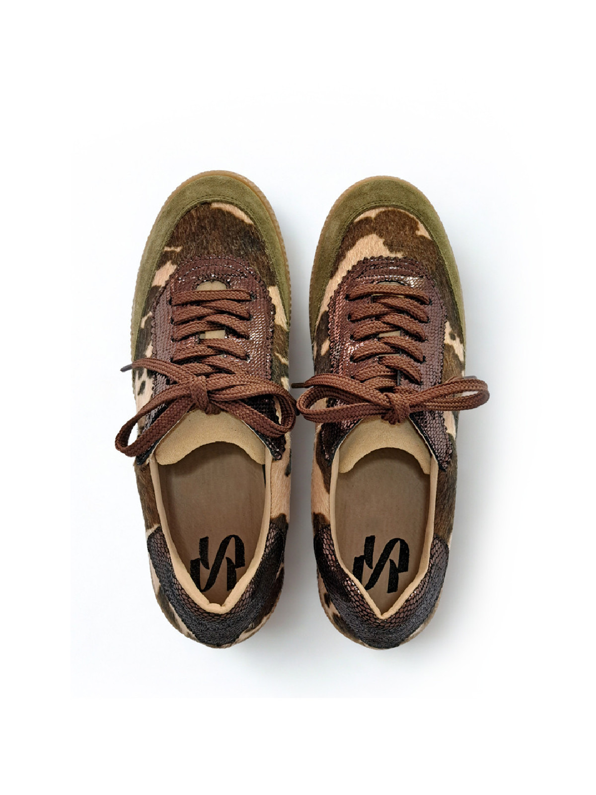 Vosso Moda Sneakers verde de pelo estampado