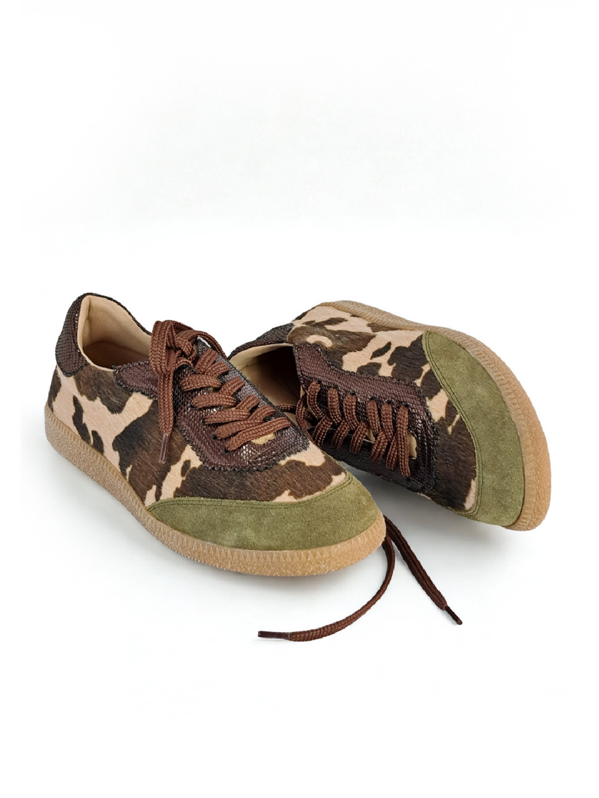 Vosso Moda Sneakers verde de pelo estampado