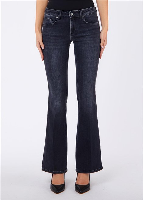 Liu Jo Jeans negro acampanado logo joya