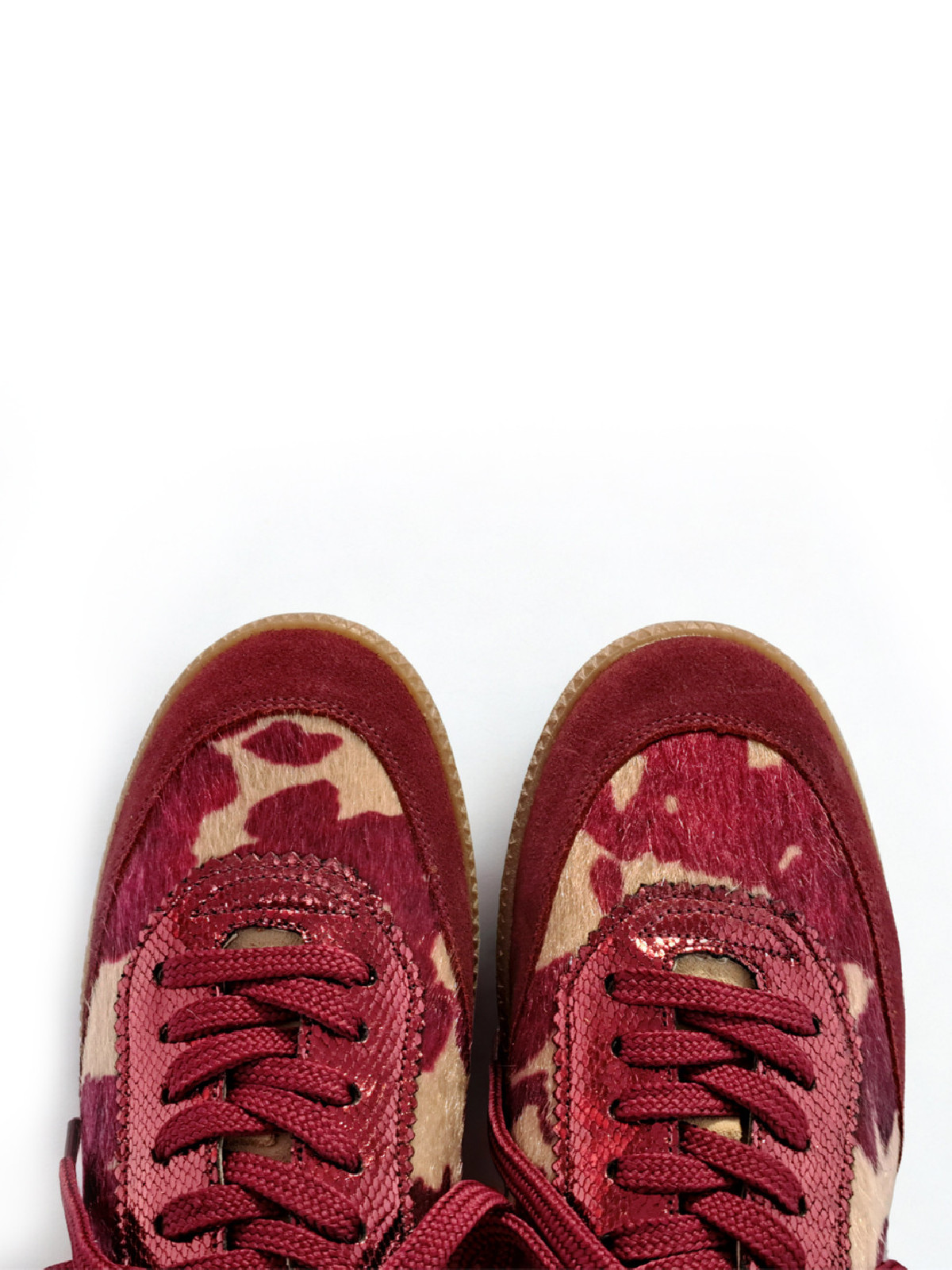 Vosso Moda Sneakers burdeos de pelo estampado