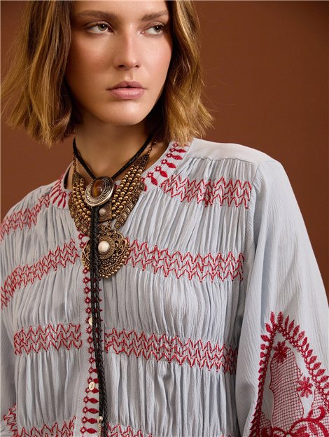 Meisie Camisa con bordado y detalle fruncido