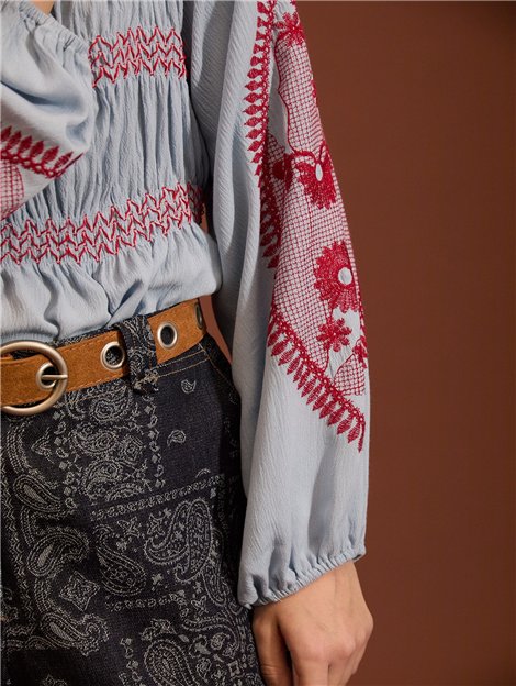Meisie Camisa con bordado y detalle fruncido