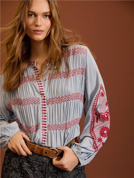 Meisie Camisa con bordado y detalle fruncido