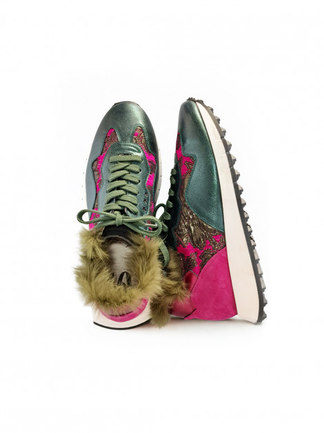 Vosso Moda Sneaker piel verde con pelo decorativo