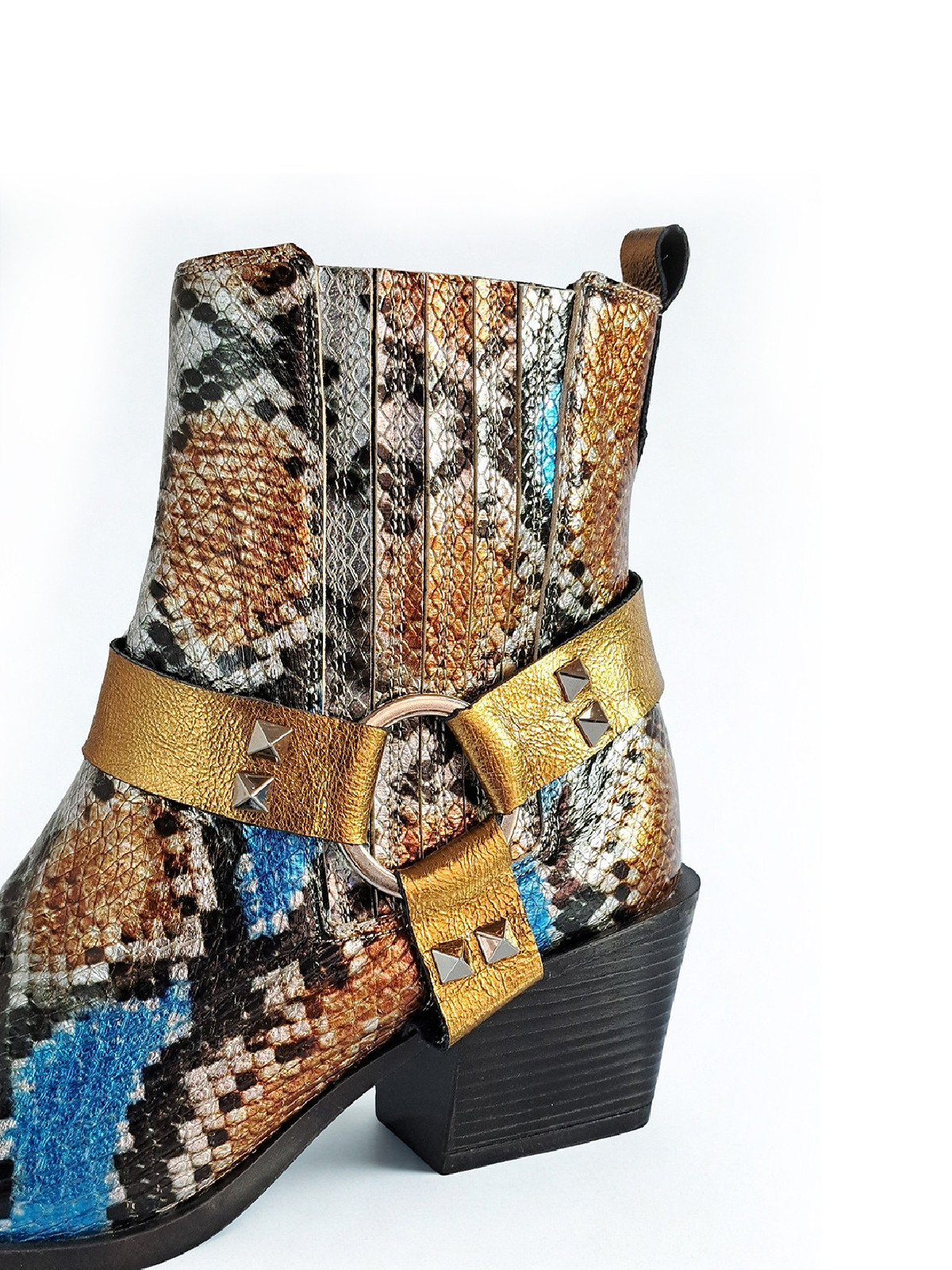 Vosso Moda Botín piel serpiente detalle argolla